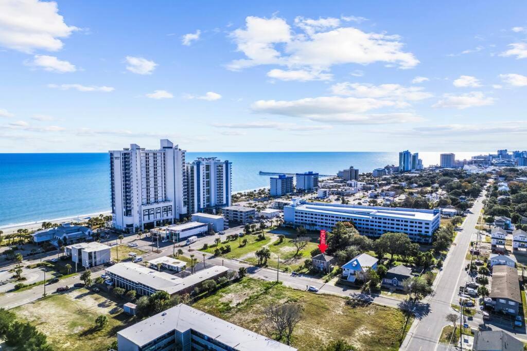 Dazzling Centrally Located Ocean View W 2 Kings, Huge Private Yard, 2 Decks, Firepit, Bbq Миртъл Бийч Екстериор снимка