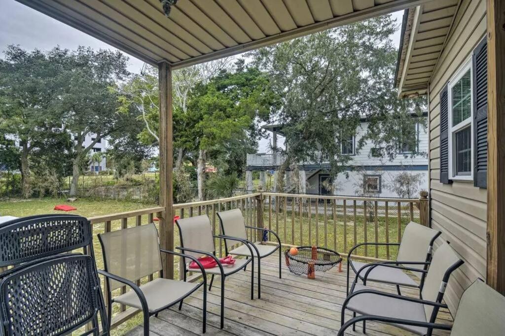 Dazzling Centrally Located Ocean View W 2 Kings, Huge Private Yard, 2 Decks, Firepit, Bbq Миртъл Бийч Екстериор снимка